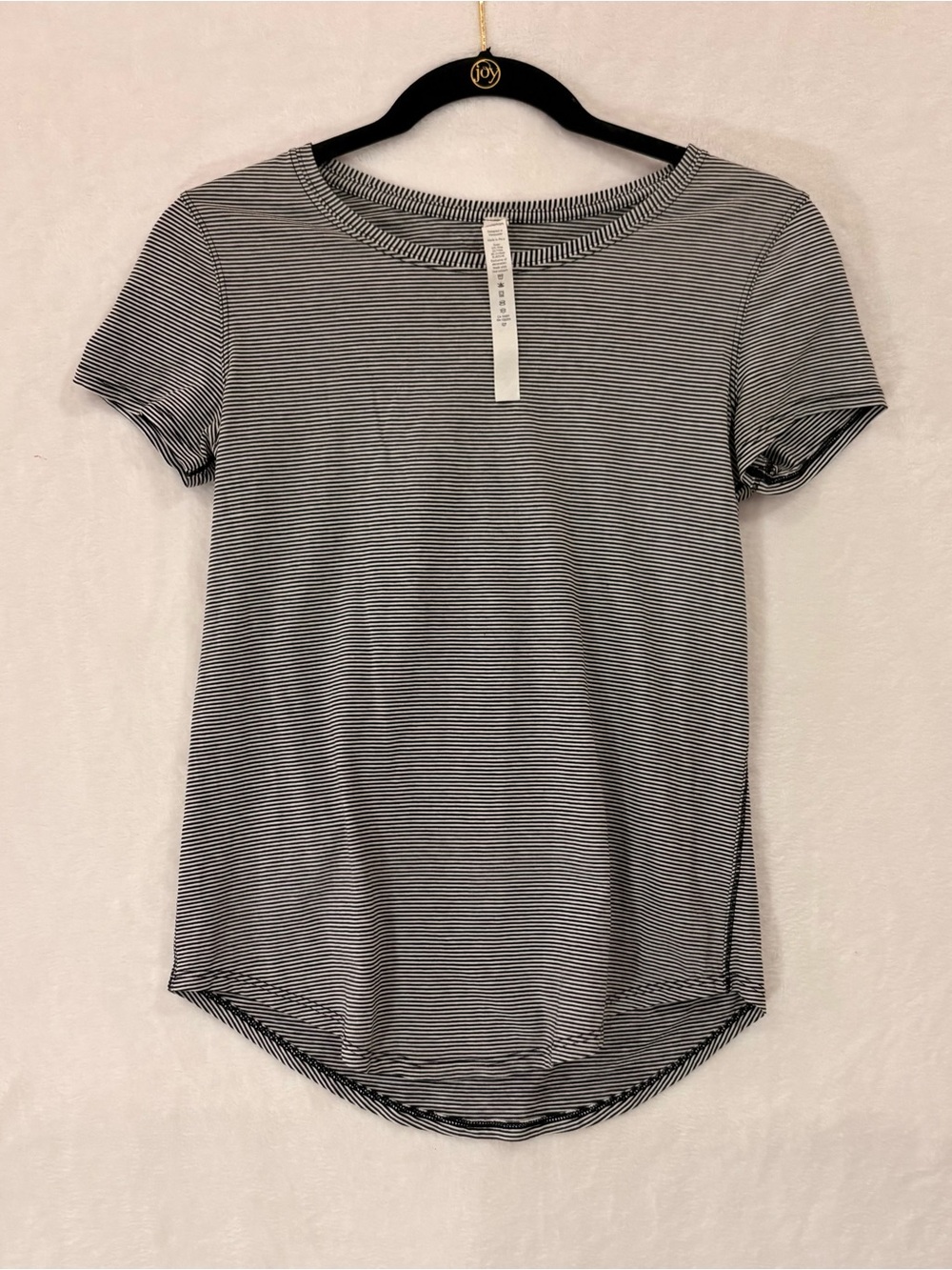 🖤 lululemon Striped Short Sleeve Tee – Women’s Size 2 – Black & White Athletic